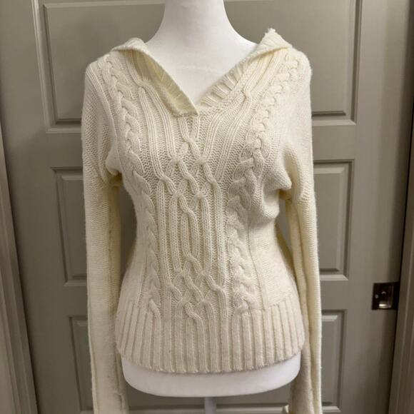 Y2K Coquette White Cable Knit V-Neck Pullover Hoodie Top - Picture 3 of 5